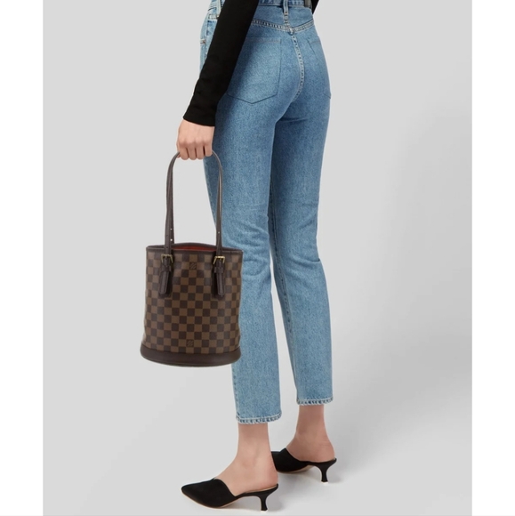 Louis Vuitton Damier Ebene Bucket Bag - Picture 2 of 10